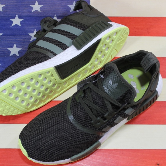 Adidas NMD R1 Boost Mens Running Shoe Green CQ2414 - Picture 2 of 8